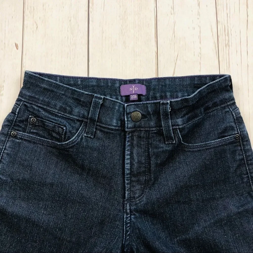 🇺🇸NYDJ Dark Wash Skinny Jeans Size 2